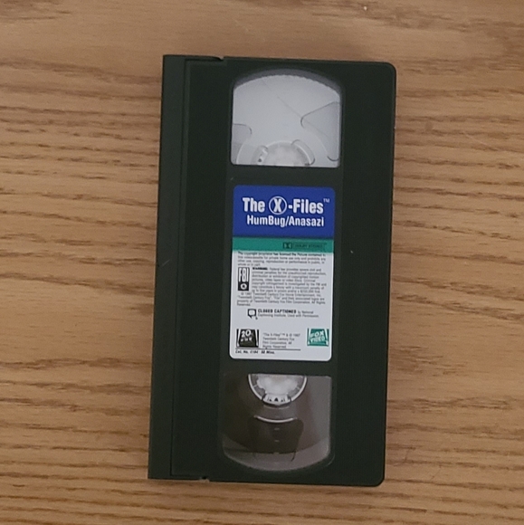 X-Files Boxed VHS Tapes Episodes - Picture 8 of 9